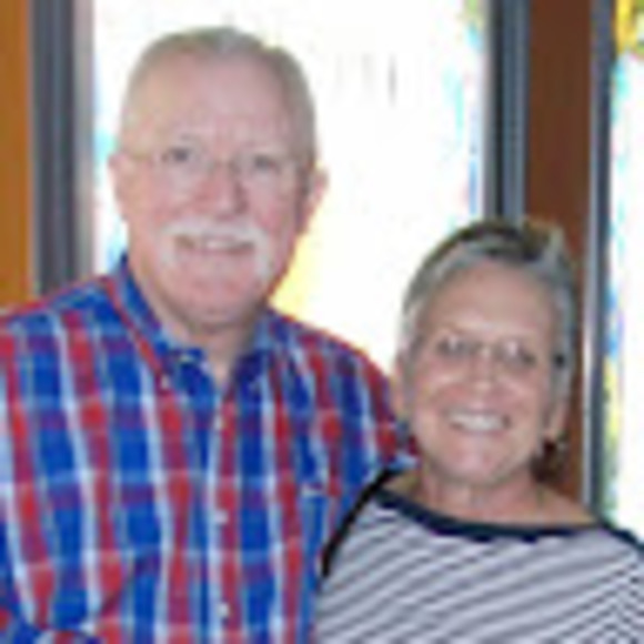 Meet your Posher, Cindy - Picture 1 of 1